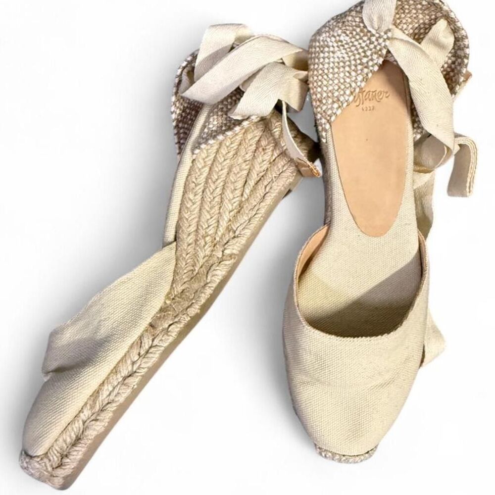 Castaner Women's Cream and White Espadrilles